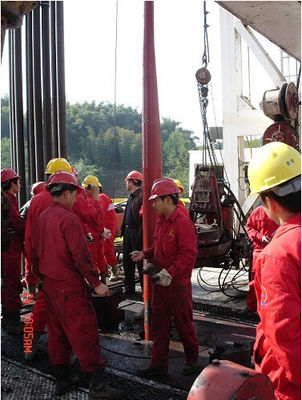 Oilfield hydraulic whipstock for 20" oil casing